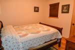 Ocoee river area cabin rental- Bedroom 3